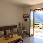 Irina's House With View On Like And Swimming Pool Daire *