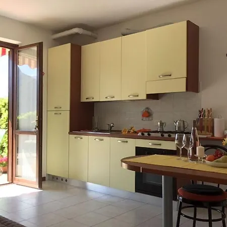 Irina's House With View On Like And Swimming Pool Riva di Solto