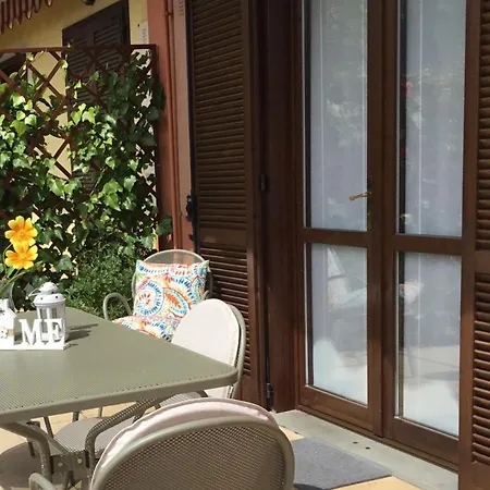 Irina's House With View On Like And Swimming Pool Apartment